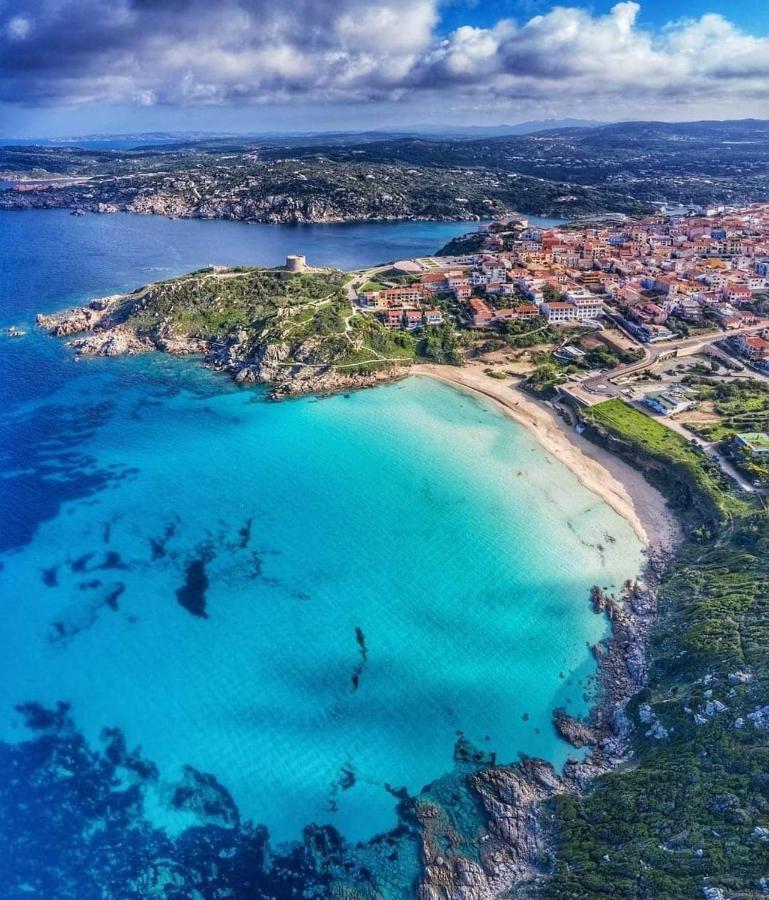 Central Rooms Santa Teresa Gallura Oda fotoğraf